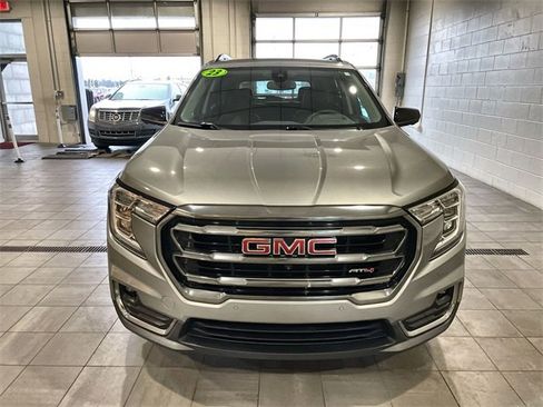 Used 2023 GMC Terrain AT4 w/ Infotainment Package II image 7