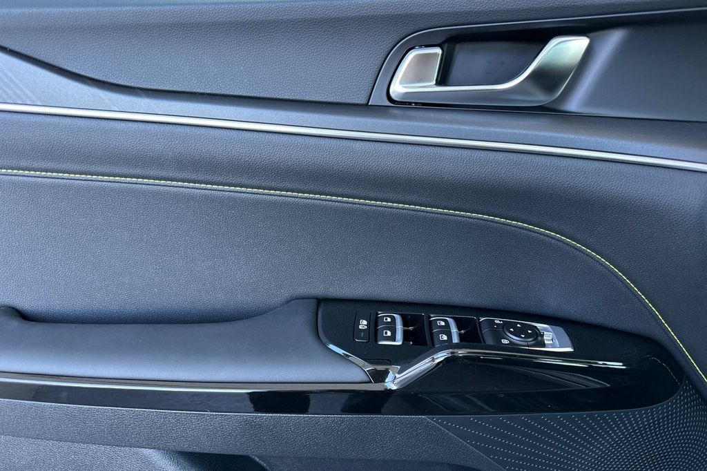 New 2026 Kia K5 GT FWD image 13