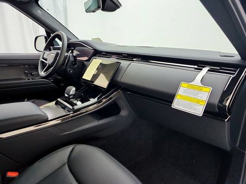 New 2026 Land Rover Range Rover Sport SE AWD/4WD image 13