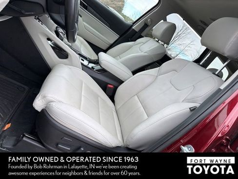 Used 2023 Kia Telluride SX FWD image 9