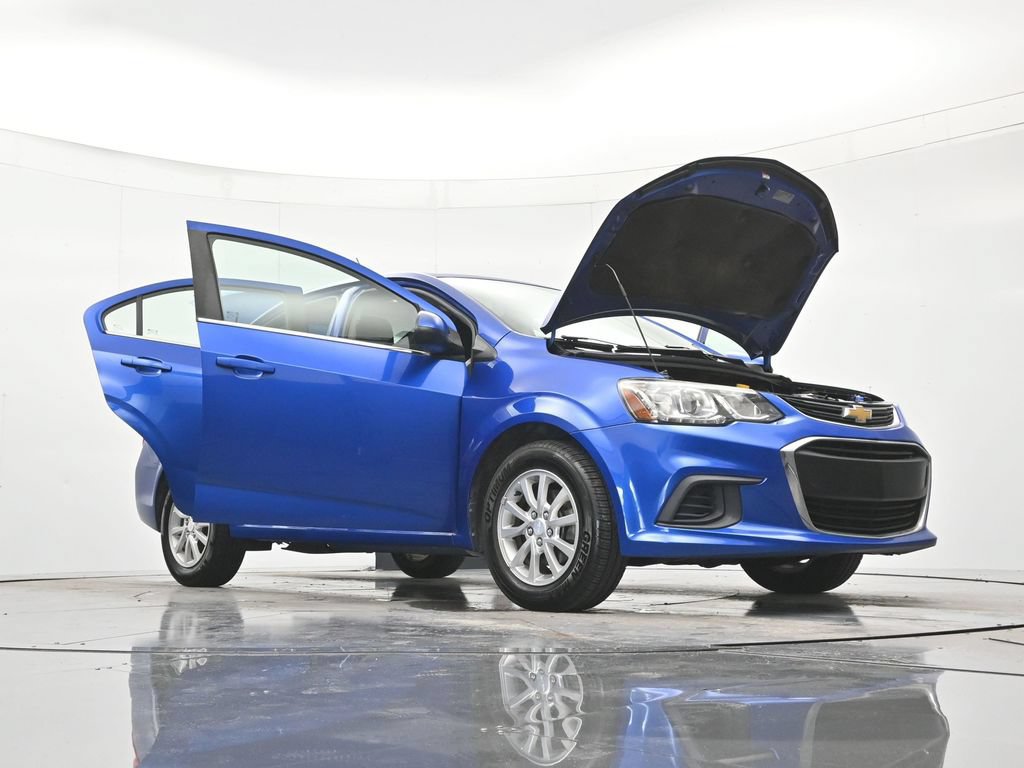 Used 2018 Chevrolet Sonic LT FWD image 48