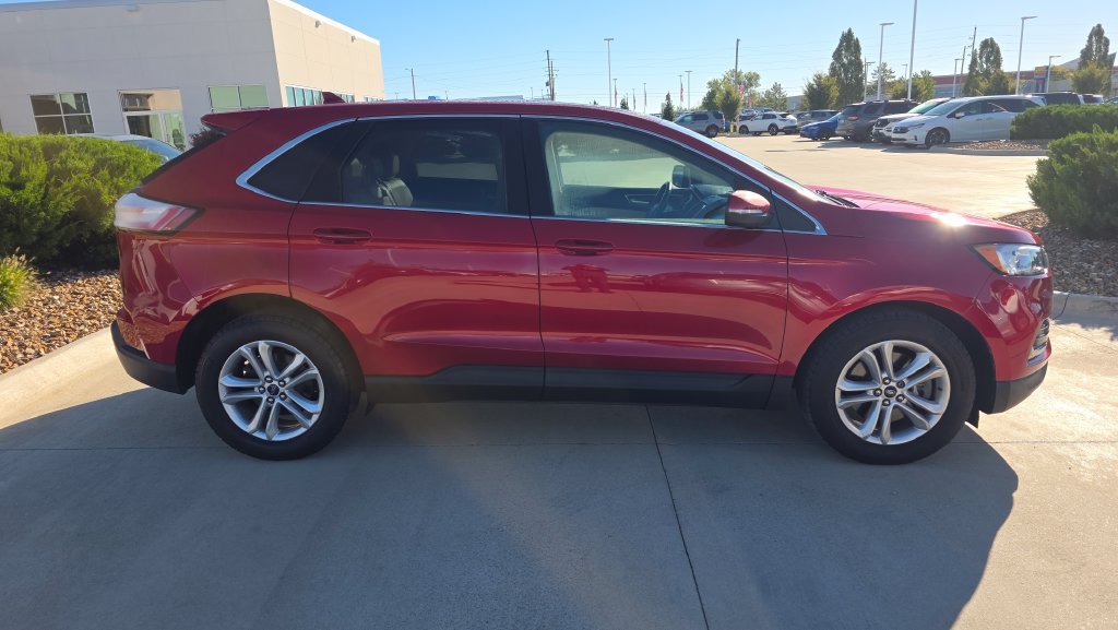 Used 2020 Ford Edge SEL w/ Convenience Package AWD/4WD image 6