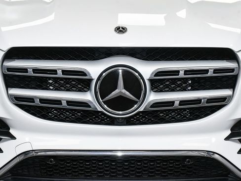 Used 2023 Mercedes-Benz GLS 580 4MATIC image 83
