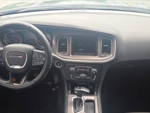 Used 2022 Dodge Charger SXT RWD image 22