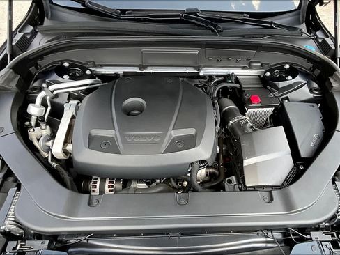Used 2019 Volvo XC60 T5 Momentum FWD image 31