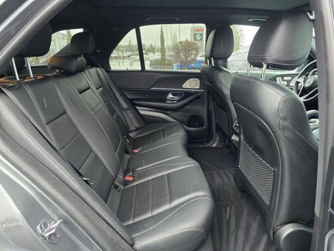 Used 2025 Mercedes-Benz GLE 450e 4MATIC image 24