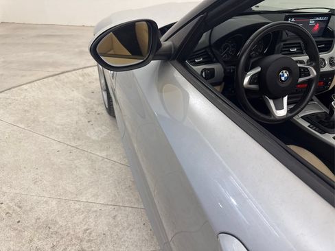 Used 2014 BMW Z4 sDrive28i RWD image 20