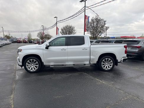 Used 2019 Chevrolet Silverado 1500 High Country w/ Technology Package image 42