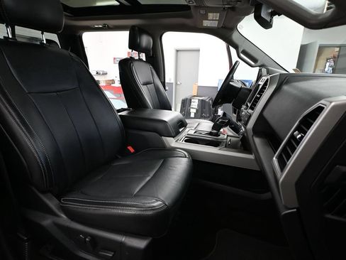 Used 2019 Ford F150 Lariat w/ Equipment Group 502A Luxury AWD/4WD image 50