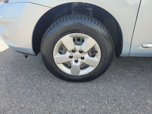 Used 2015 Nissan Rogue S w/ Convenience Package FWD image 12