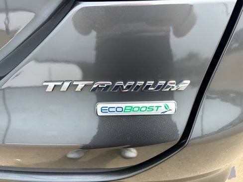 Used 2017 Ford Fusion Titanium FWD image 16