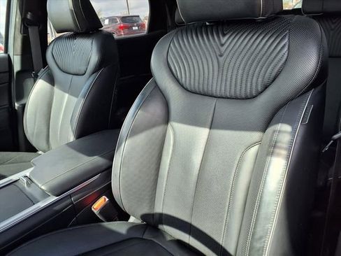 Used 2023 Hyundai Palisade Calligraphy image 7