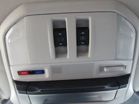Used 2024 Subaru Ascent Limited w/ Technology Package AWD/4WD image 20