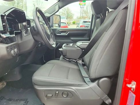 Used 2025 Chevrolet Silverado 3500 LT w/ Convenience Package AWD/4WD image 27