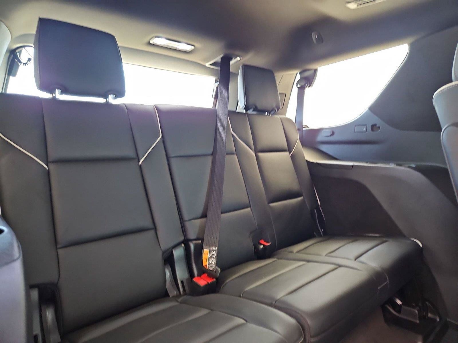 Used 2026 Cadillac Escalade Luxury w/ Touring Package AWD/4WD image 31