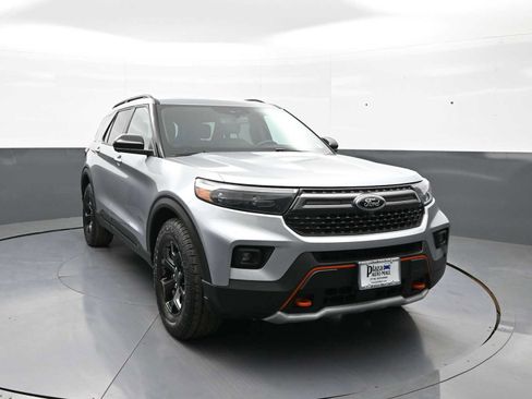 Used 2022 Ford Explorer Timberline w/ Timberline Technology Package AWD/4WD image 3