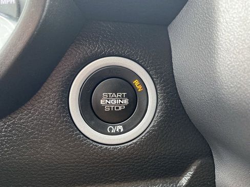 Used 2022 RAM 1500 Big Horn image 30