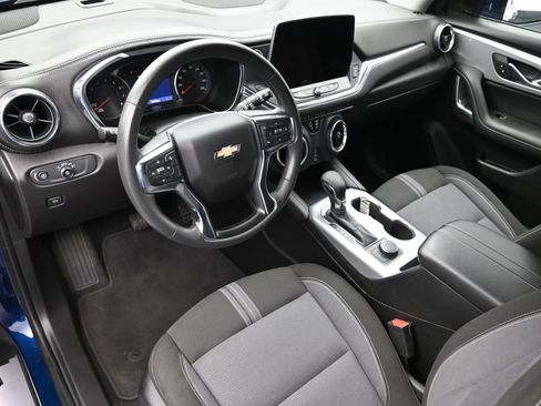 Used 2023 Chevrolet Blazer LT image 22