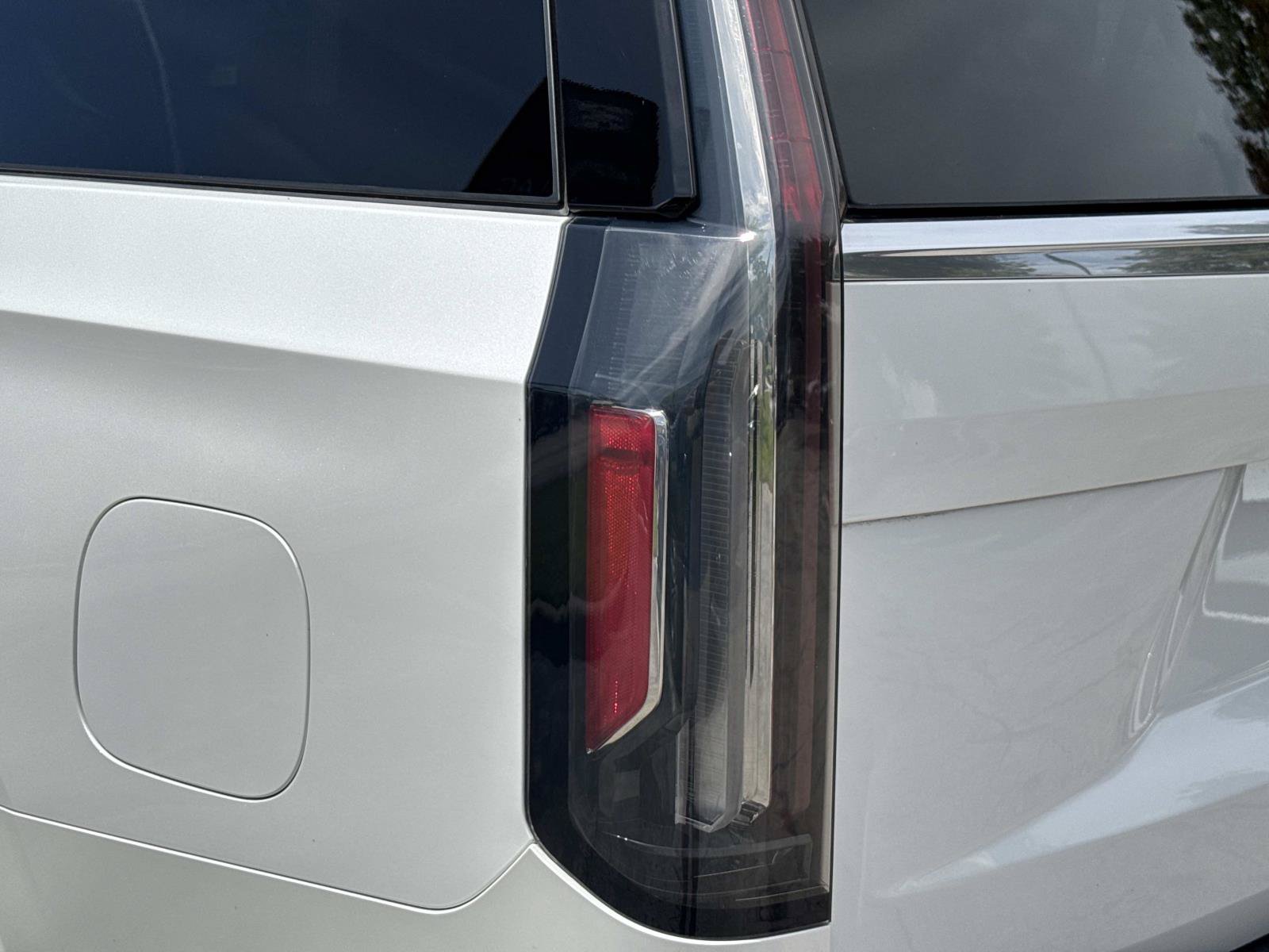 Certified 2024 Cadillac Escalade Premium Luxury AWD/4WD image 11