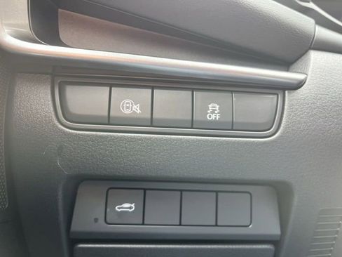 Certified 2025 MAZDA MAZDA3 s image 18