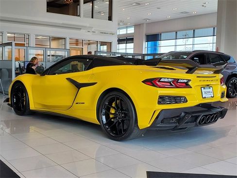 New 2025 Chevrolet Corvette Z06 w/ Z07 Performance Package image 7