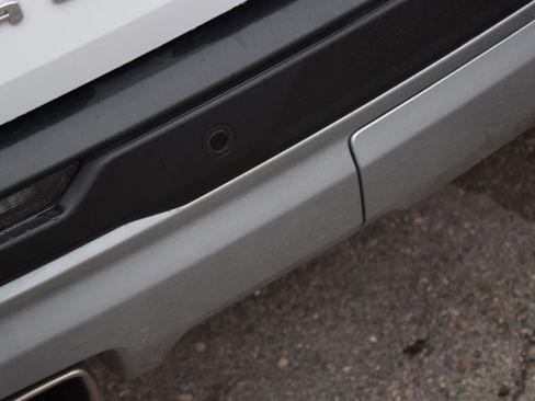 Used 2025 GMC Acadia Elevation w/ Elevation Premium Package image 15