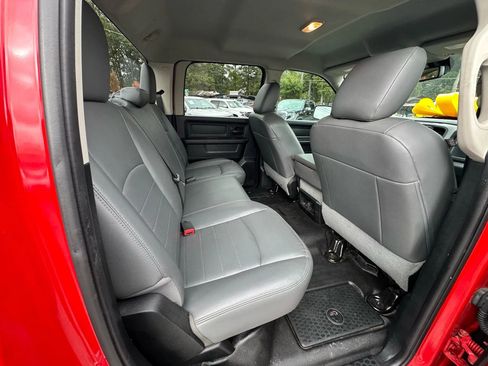 Used 2018 RAM 1500 Tradesman image 20