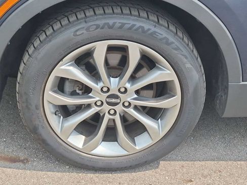 Used 2017 Lincoln MKC Select w/ Select Plus Package AWD/4WD image 14