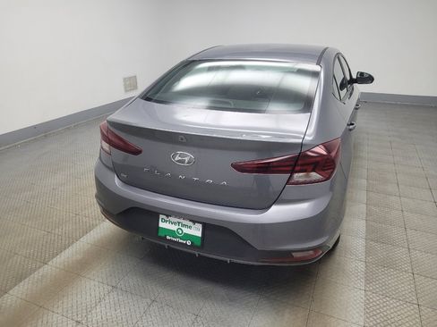 Used 2019 Hyundai Elantra SE w/ Cargo Package FWD image 7