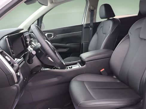 Used 2023 Kia Sorento S w/ Panoramic Sunroof Package FWD image 27