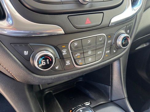 Used 2020 Chevrolet Equinox Premier image 27