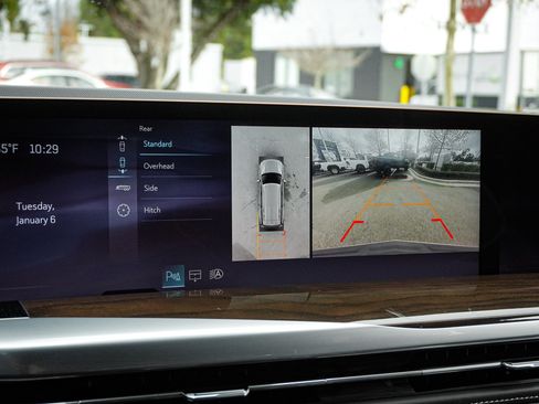 Used 2025 Cadillac Escalade Sport Platinum w/ LPO, ONYX Package image 25