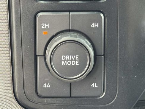 Used 2023 Ford F150 Platinum w/ Equipment Group 701A High AWD/4WD image 30