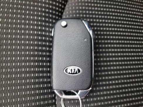 Used 2021 Kia Forte Sedan FWD image 32