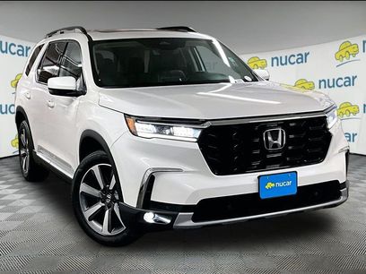 Used 2024 Honda Pilot Touring