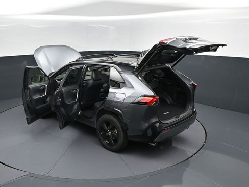 Used 2019 Toyota RAV4 XSE image 47