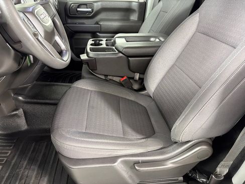 Used 2022 GMC Sierra 2500 Pro w/ Fleet Convenience Package image 12