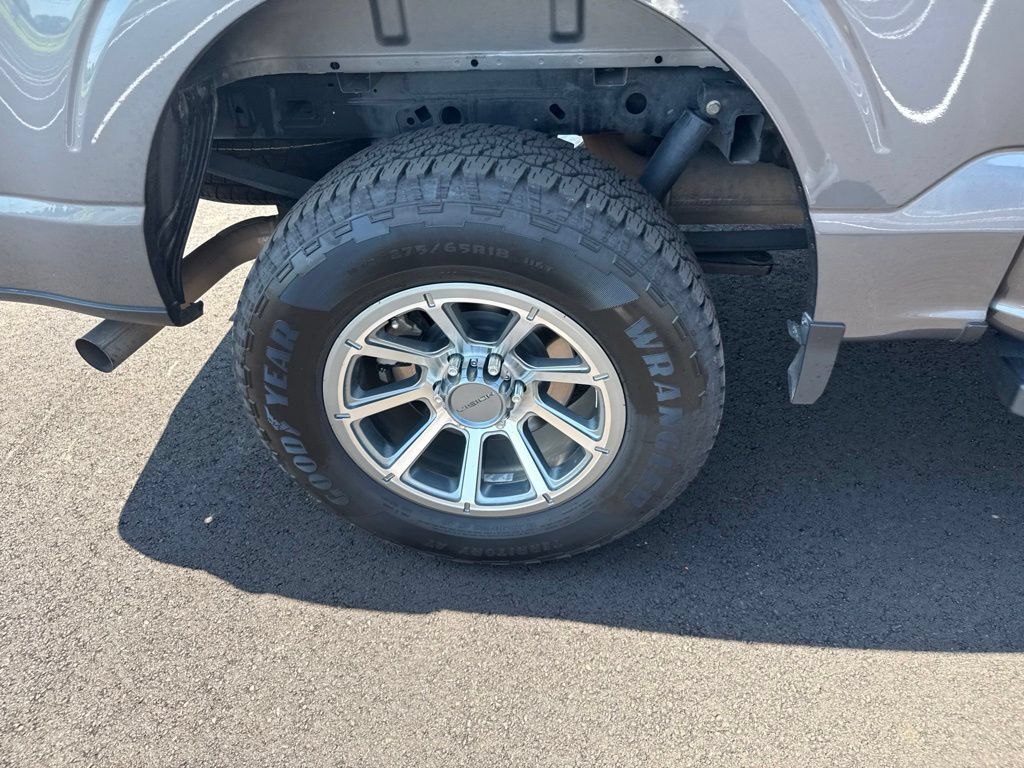 Used 2024 Ford F150 XLT w/ FX4 Off-Road Package AWD/4WD image 21