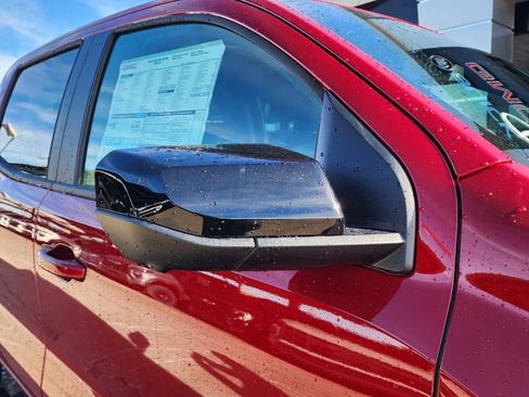 New 2026 GMC Canyon Elevation w/ Convenience Package image 11