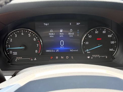 Used 2021 Ford Explorer XLT w/ Equipment Group 202A RWD image 24