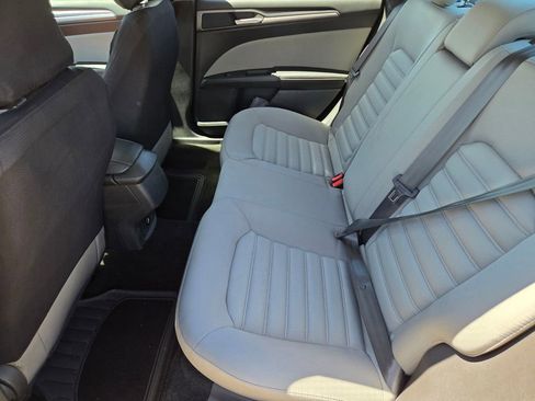 Used 2015 Ford Fusion S FWD image 7