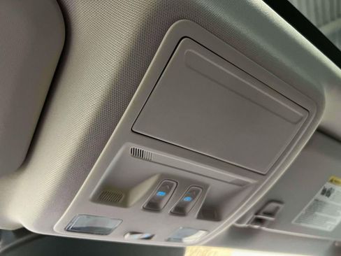 Used 2022 Ford Escape SEL w/ Technology Package image 34