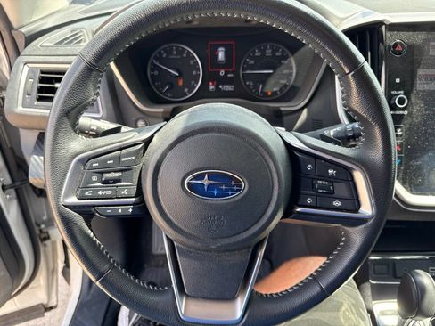 Used 2023 Subaru Ascent Premium w/ Convenience Package AWD/4WD image 20
