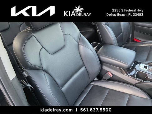 Certified 2020 Kia Telluride S w/ S 8 Passenger Seating Package image 35