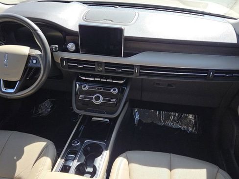 Used 2020 Lincoln Corsair Reserve w/ Equipment Group 201A image 32