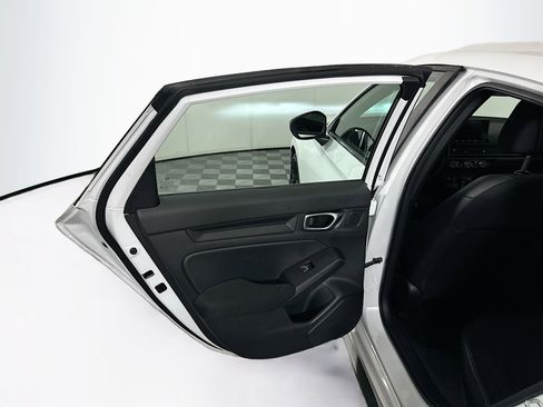 Used 2023 Honda Civic Sport image 24