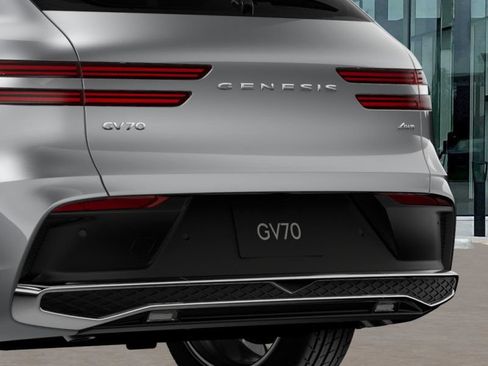 New 2026 Genesis GV70 2.5T Advanced AWD/4WD image 15