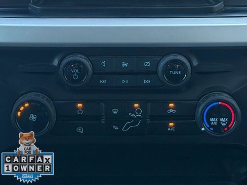 Used 2023 Ford F250 XLT w/ FX4 Off-Road Package image 18