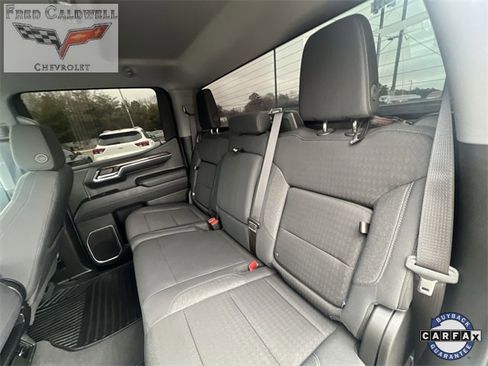 Used 2024 GMC Sierra 1500 Elevation image 24