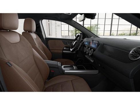 New 2026 Mercedes-Benz GLA 35 AMG 4MATIC image 15